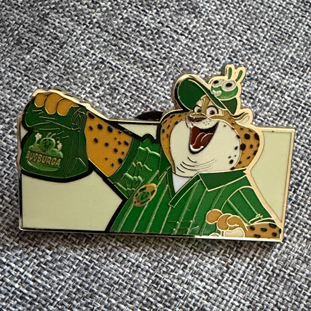 Disney Zootopia 2 Clawhauser Pin - Picture 2 of 2